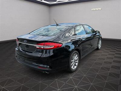 2017 Ford Fusion SE   - Photo 4 - Tulsa, OK 74112