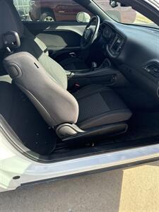 2019 Dodge Challenger SXT - Photo 8 - Tulsa, OK 74112