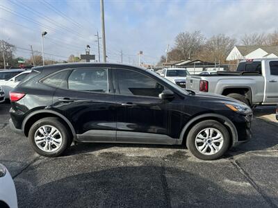 2021 Ford Escape S   - Photo 2 - Tulsa, OK 74112