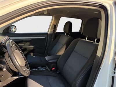 2018 Mitsubishi Outlander ES   - Photo 9 - Tulsa, OK 74112