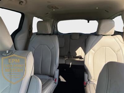 2017 Chrysler Pacifica Touring Plus   - Photo 8 - Tulsa, OK 74112