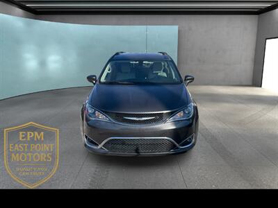 2017 Chrysler Pacifica Touring Plus   - Photo 2 - Tulsa, OK 74112