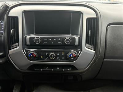 2017 GMC Sierra 2500 SLT 4x4 Crew Cab 6.0L Long Bed 8ft. - Photo 17 - Coquitlam, BC V3B 5E2