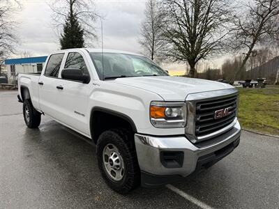 2017 GMC Sierra 2500 SLT Crew Cab Long be   - Photo 4 - Coquitlam, BC V3B 5E2