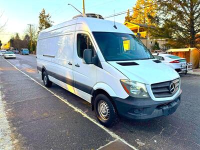 2018 Mercedes-Benz Sprinter 2500 Reefer High Roo   - Photo 2 - Coquitlam, BC V3B 5E2