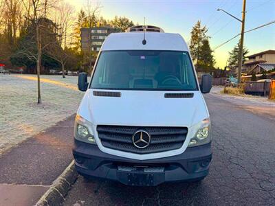 2018 Mercedes-Benz Sprinter 2500 Reefer High Roo   - Photo 3 - Coquitlam, BC V3B 5E2