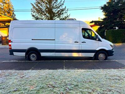 2018 Mercedes-Benz Sprinter 2500 Reefer High Roo   - Photo 5 - Coquitlam, BC V3B 5E2