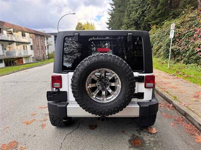 2011 Jeep Wrangler Sahara   - Photo 8 - Coquitlam, BC V3B 5E2