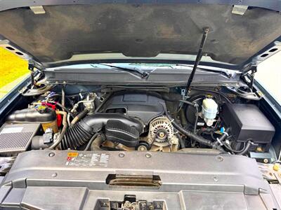 2011 Chevrolet Avalanche LS Crew Cab 4x4   - Photo 22 - Coquitlam, BC V3B 5E2