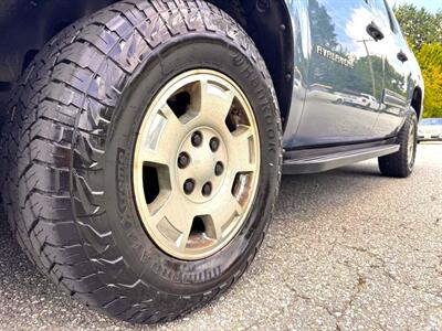 2011 Chevrolet Avalanche LS Crew Cab 4x4   - Photo 21 - Coquitlam, BC V3B 5E2