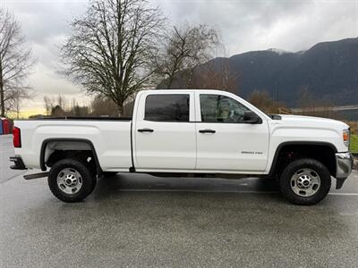 2018 GMC Sierra 2500 Crew Cab 6.0L Engine   - Photo 5 - Coquitlam, BC V3B 5E2