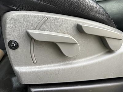 2018 GMC Sierra 2500 Crew Cab 6.0L Engine   - Photo 20 - Coquitlam, BC V3B 5E2