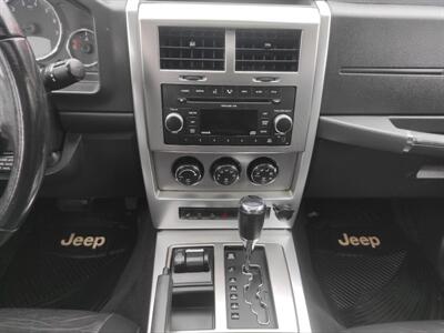 2009 Jeep Liberty Limited 4x4   - Photo 16 - Coquitlam, BC V3B 5E2