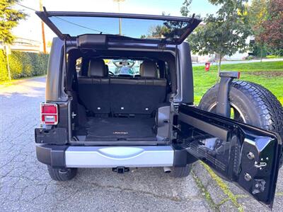 2011 Jeep Wrangler 70th Anniversary   - Photo 17 - Coquitlam, BC V3B 5E2