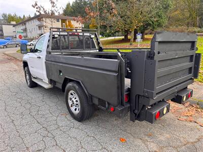 2015 GMC Sierra 3500 Flat Bed Power Lift   - Photo 6 - Coquitlam, BC V3B 5E2