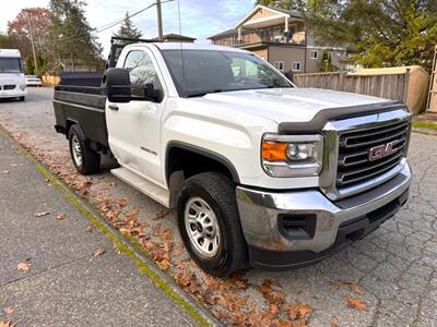 2015 GMC Sierra 3500 Flat Bed Power Lift   - Photo 2 - Coquitlam, BC V3B 5E2