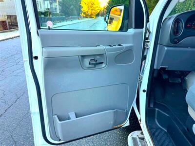 2008 Ford E-250 Cargo Van   - Photo 11 - Coquitlam, BC V3B 5E2