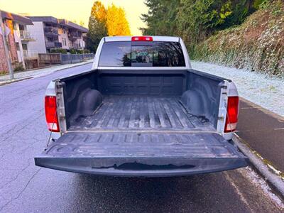 2016 RAM 1500 SLT Crew Cab 4x4   - Photo 19 - Coquitlam, BC V3B 5E2