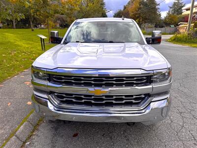 2017 Chevrolet Silverado 1500 LTZ Crew Cab 4x4   - Photo 3 - Coquitlam, BC V3B 5E2