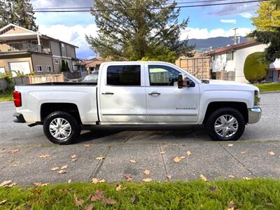 2017 Chevrolet Silverado 1500 LTZ Crew Cab 4x4   - Photo 5 - Coquitlam, BC V3B 5E2