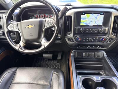 2017 Chevrolet Silverado 1500 LTZ Crew Cab 4x4   - Photo 10 - Coquitlam, BC V3B 5E2