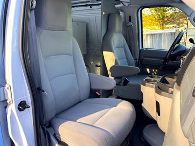 2009 Ford E-250   - Photo 18 - Coquitlam, BC V3B 5E2