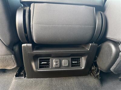 2021 Chevrolet Silverado 2500 LT Long Bed Crew Cab   - Photo 13 - Coquitlam, BC V3B 5E2