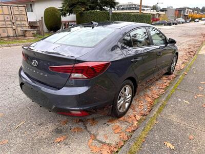 2020 Hyundai ELANTRA Preferred w/ Sun, sa   - Photo 7 - Coquitlam, BC V3B 5E2