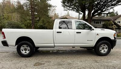 2019 RAM 3500 6.7L Cummins Crew Cab 4x4 Long Bed 8ft. - Photo 8 - Coquitlam, BC V3B 5E2