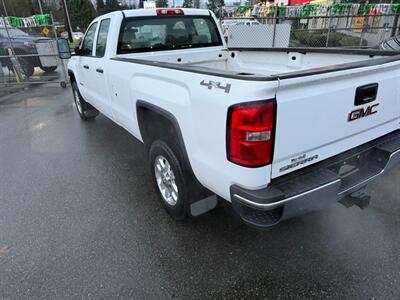2015 GMC Sierra 3500 4x4 6.0L Long Box 8f   - Photo 8 - Coquitlam, BC V3B 5E2