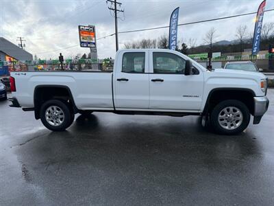 2015 GMC Sierra 3500 4x4 6.0L Long Box 8f   - Photo 4 - Coquitlam, BC V3B 5E2