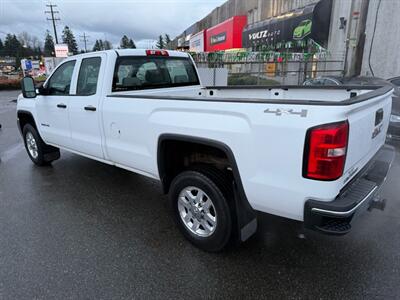 2015 GMC Sierra 3500 4x4 6.0L Long Box 8f   - Photo 9 - Coquitlam, BC V3B 5E2