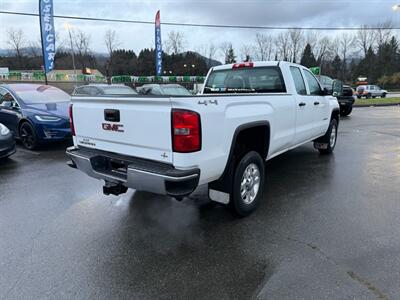 2015 GMC Sierra 3500 4x4 6.0L Long Box 8f   - Photo 6 - Coquitlam, BC V3B 5E2