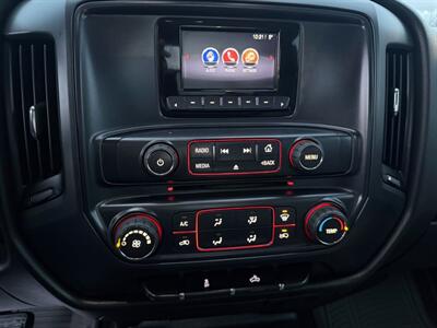 2015 GMC Sierra 3500 4x4 6.0L Long Box 8f   - Photo 17 - Coquitlam, BC V3B 5E2