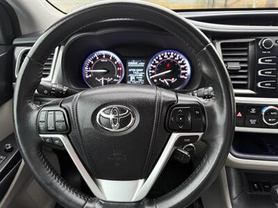 2014 Toyota Highlander LE AWD 7 Passenger - Photo 12 - Coquitlam, BC V3B 5E2