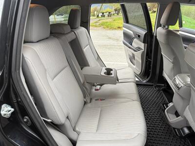 2014 Toyota Highlander LE AWD 7 Passenger - Photo 17 - Coquitlam, BC V3B 5E2