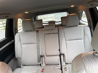 2014 Toyota Highlander LE AWD 7 Passenger - Photo 18 - Coquitlam, BC V3B 5E2