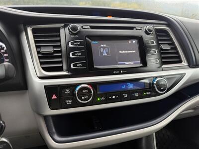 2014 Toyota Highlander LE AWD 7 Passenger - Photo 14 - Coquitlam, BC V3B 5E2