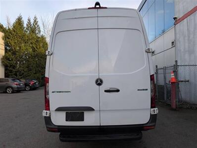 2019 Mercedes-Benz Sprinter 2500 Reefer HR 170 " - Photo 5 - Coquitlam, BC V3B 5E2