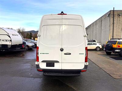 2019 Mercedes-Benz Sprinter 2500 Reefer HR 170 "   - Photo 7 - Coquitlam, BC V3B 5E2