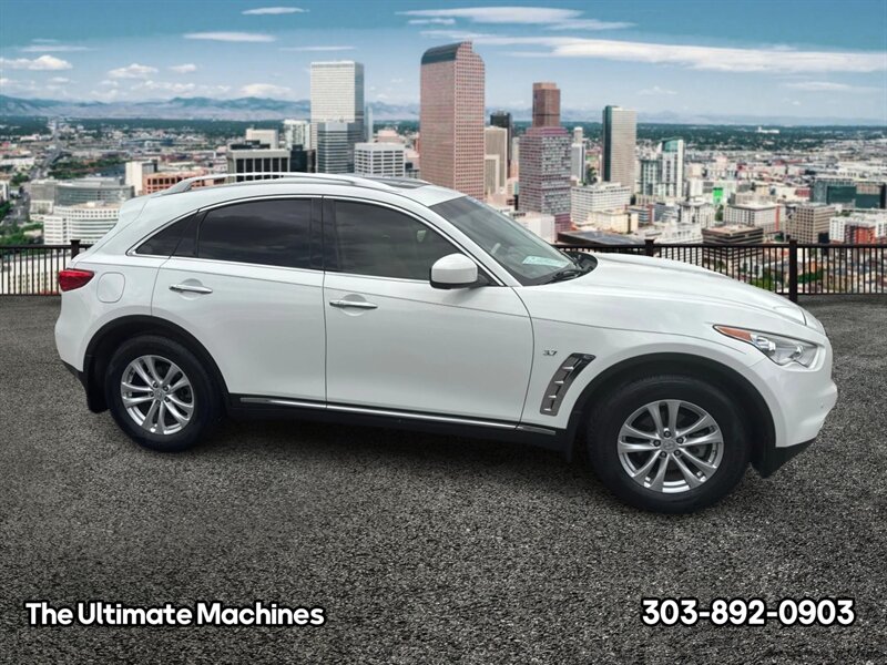 2014 INFINITI QX70 - Photo 2 - Denver, CO 80204