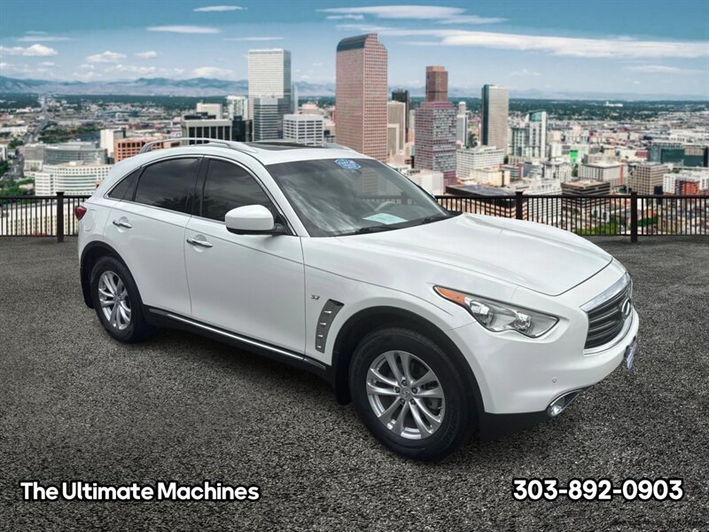 2014 INFINITI QX70  