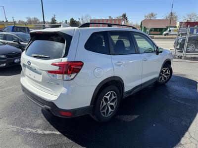 2019 Subaru Forester Premium   - Photo 4 - Denver, CO 80204