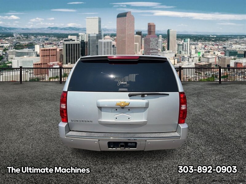 2013 Chevrolet Suburban LTZ - Photo 4 - Denver, CO 80204