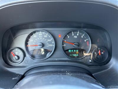 2012 Jeep Compass Sport   - Photo 16 - Denver, CO 80204