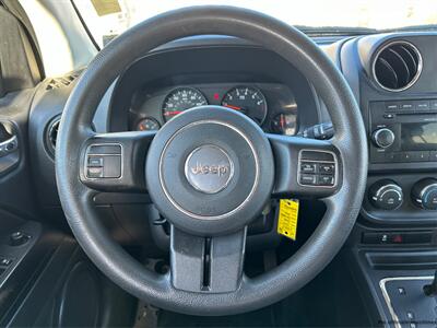 2012 Jeep Compass Sport   - Photo 17 - Denver, CO 80204