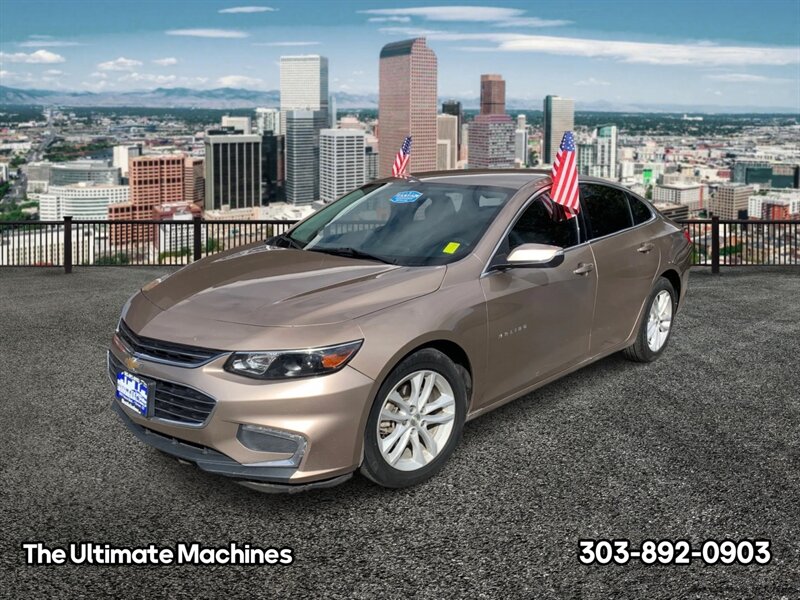 2018 Chevrolet Malibu LT   - Photo 8 - Denver, CO 80204