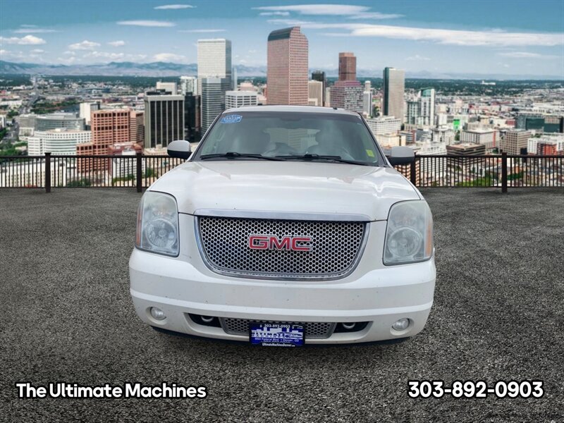 2009 GMC Yukon Denali   - Photo 7 - Denver, CO 80204