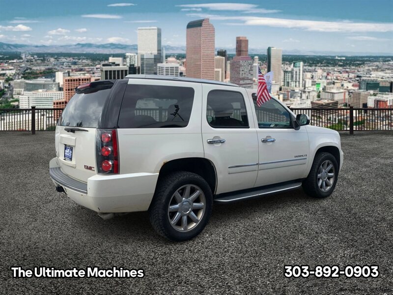 2009 GMC Yukon Denali   - Photo 3 - Denver, CO 80204