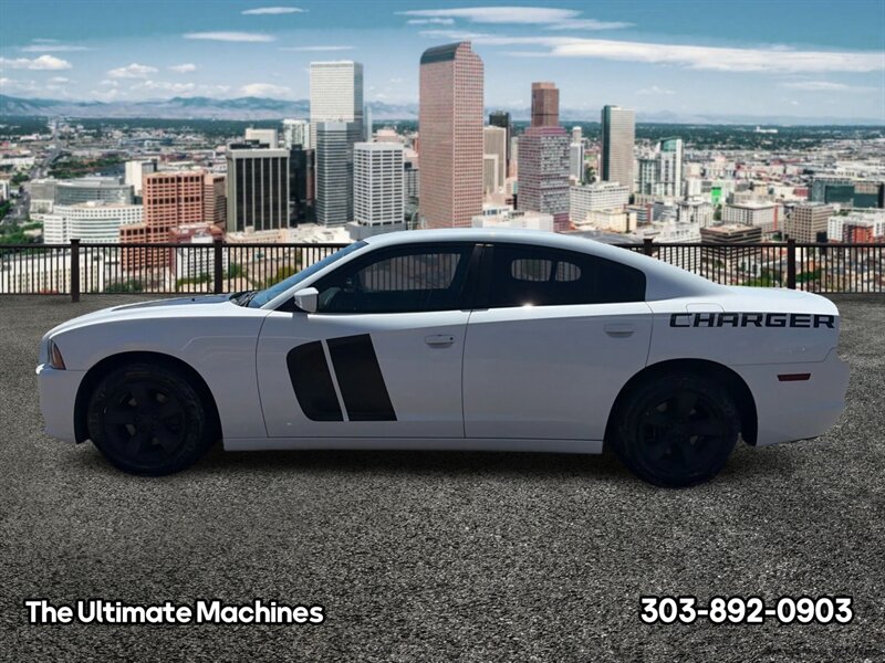 2014 Dodge Charger SE - Photo 6 - Denver, CO 80204